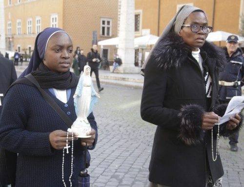 NIGERIA: Priests and sisters in Rome praying for change